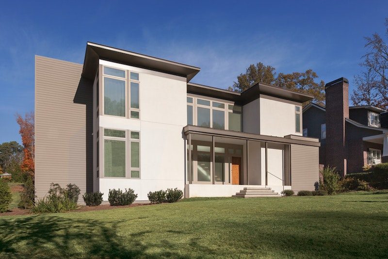 andersen-100series-windows-sandtone-contemporary-siding-exterior