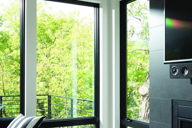 andersen-400series-windows-darkwoodstain-bathroom-interior-2