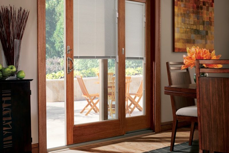 andersen-400series-windows-woodstain-diningroom-interior-1
