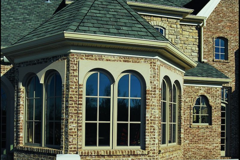 andersen-a-series-arch-top-casement-windows-with-sdl-grids