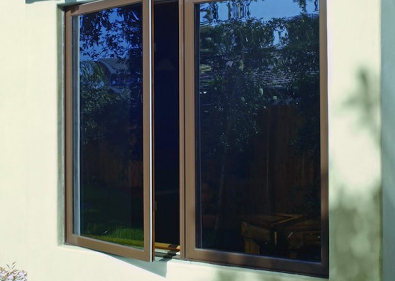 andersen-e-series-windows-coffeebean-spanish-stucco-exterior
