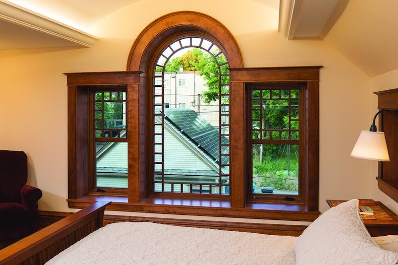 custom-wood-window-unit-with-a-half-round-in-the-middle